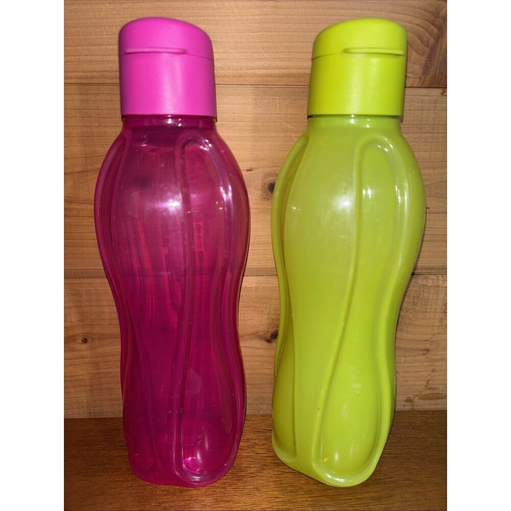Tupperware Water Bottle Eco Fllip Top  34oz Pink & Lime Green Lot Of 2 No BPAs